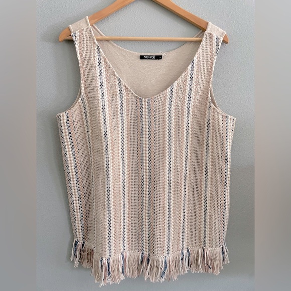 Nic+Zoe Falling Fringe Crochet Tank (L) - Picture 1 of 11